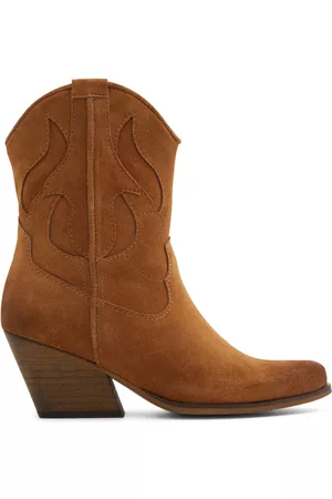 priella ankle boot