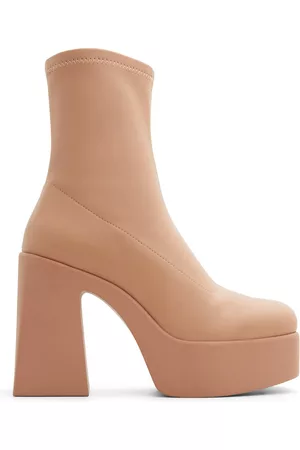 priella ankle boot