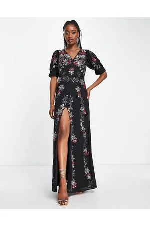 Maya Deluxe Floral embellished maxi dress in