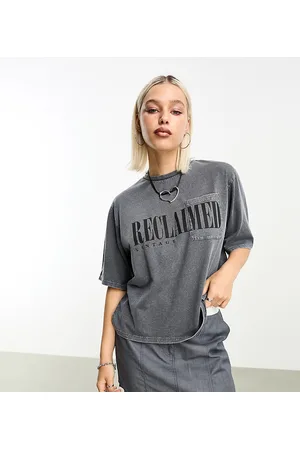 Reclaimed Logo cropped tee in charcoal