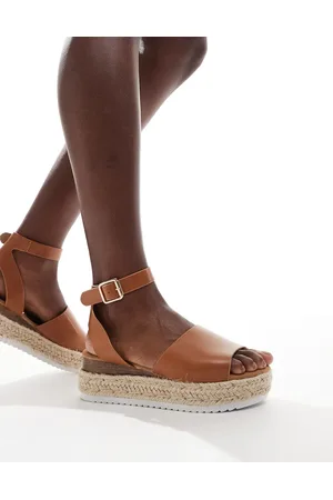 Truffle Collection Flatform espadrilles in tan