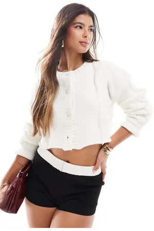SNDYS Premium cropped cable knit cardigan in cream