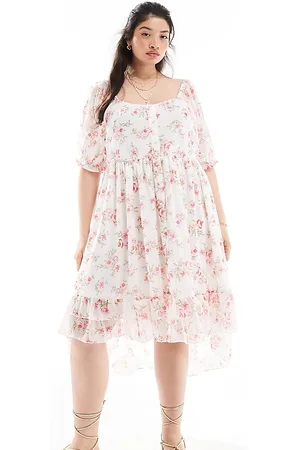 Yours Floaty dress in soft floral