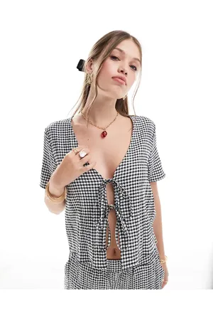 JDY Front tie top in gingham - part of a set