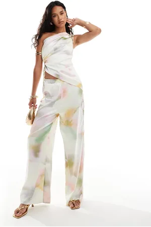 Style Cheat Wide leg pants in pastel marble print - part of a set