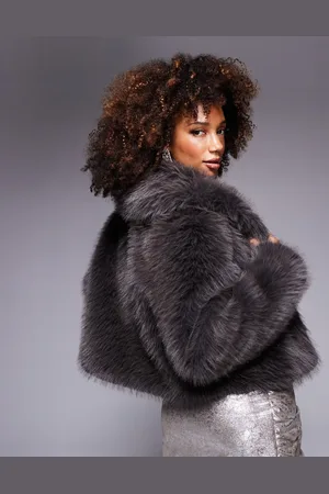 Aria Cove Faux fur coat in charcoal
