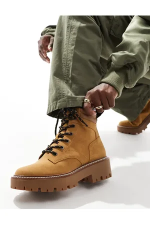 Stradivarius Chunky flat boot in faux suede