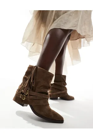 Stradivarius Slouchy short boot in dark