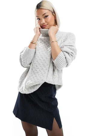 French Connection Cable knit long sleeve knit sweater in light