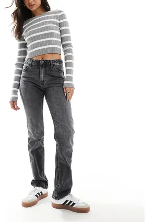 Stradivarius STR straight leg jean in washed