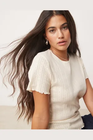 JDY Lettuce edge round neck T-shirt in