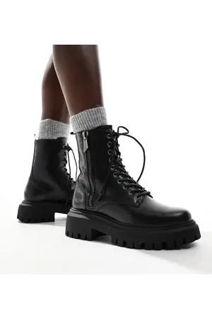 Stradivarius Zip up ankle boots in