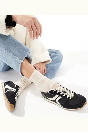 Stradivarius Sneakers in