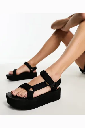 Teva Flatform universal chunky sandals in