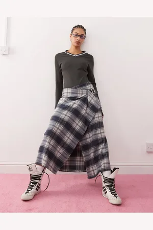 COLLUSION Blanket kilt skirt in brushed mono check