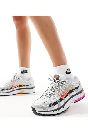 Nike P-6000 sneakers in and pink