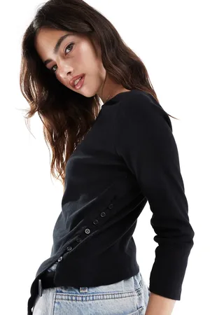 SCALPERS Button Detail Ribbed Long Sleeve Tee In