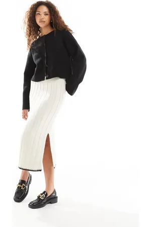 ONLY Contrast trim knit midi skirt in stone