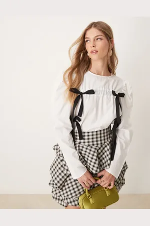 Ghospell Drawstring top in