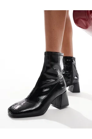 Stradivarius Heeled boots in patent