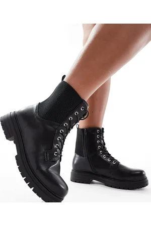 Yours Lace up chunky ankle boots in