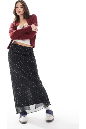 ONLY Lettuce edge maxi skirt in ditsy print