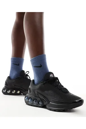 Nike Air Max DN sneakers in