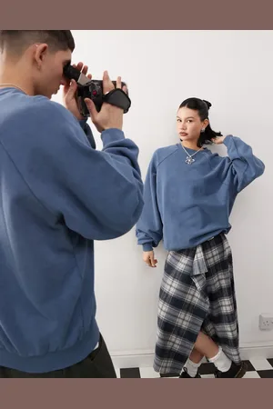 Reclaimed Unisex boxy sweatshirt in wash