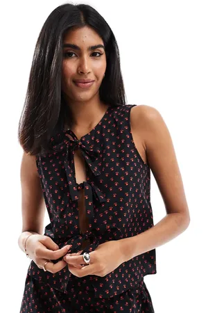 ONLY Tie front floral print top in