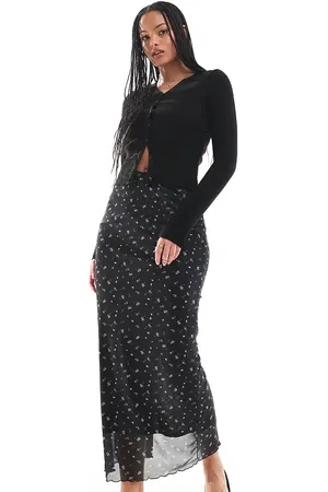 ONLY Lettuce edge maxi skirt in ditsy print