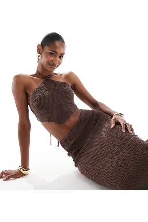 4th & Reckless Knitted halterneck cropped beach scarf top in chocolate - part of a set