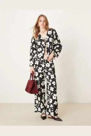 JDY Wide leg pants with floral print in - part of a set