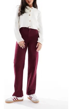 Miss Selfridge Straight leg jeans in burgundy