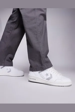 Converse Weapon sneakers in with gray detail