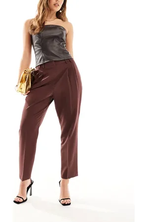 Miss Selfridge Tailored straight leg pants in chocolate