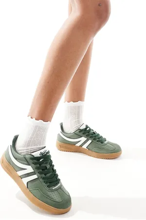 Pull&Bear Retro sneakers with gum sole in