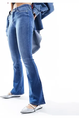 ONLY Flare jeans in mid denim