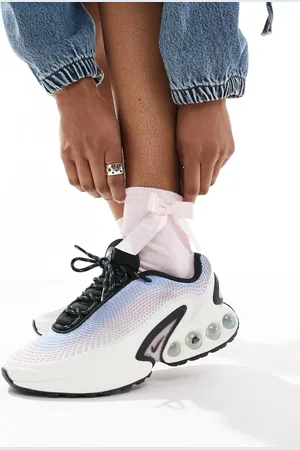 Nike Air Max DN sneakers in and pink