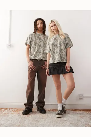Reclaimed Unisex boxy tee in camo print