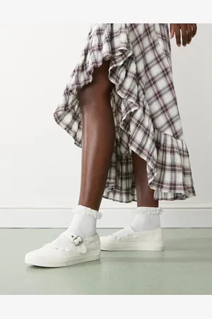 Vans Mary Jane canvas sneakers in with ruffle detail