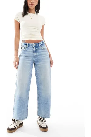 Pull&Bear Mid rise cropped jeans in light