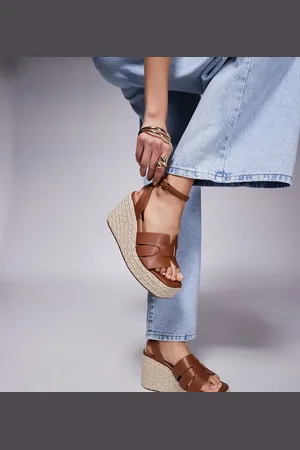 Simmi London Simmi London Bellamy Wide Fit mid heeled espadrille wedges in tan