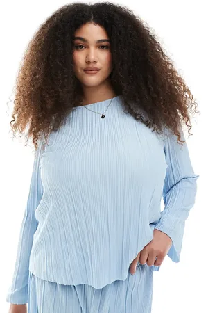 Pieces® Pieces Curve plisse long sleeve top in light - part of a set