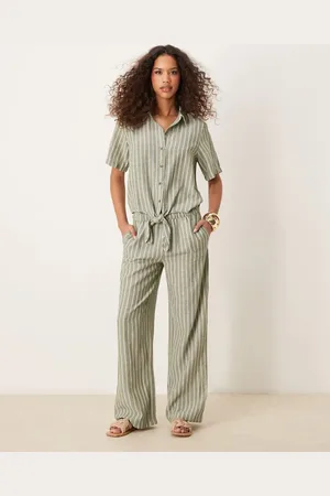 JDY Wide leg pants in sage stripe - part of a set