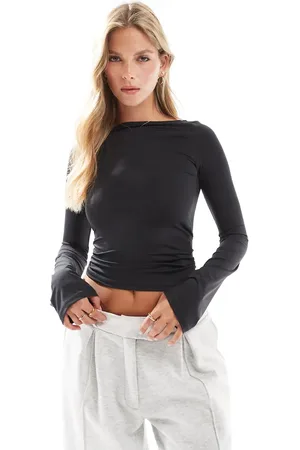 Stradivarius STR sculpt flare sleeve top in