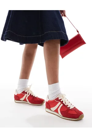 Stradivarius Leather sneakers in