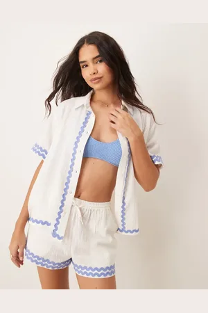 Iisla & Bird Ric rac trim beach short in - part of a set