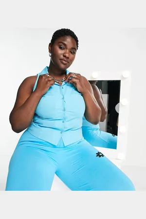 COLLUSION Plus racer back sleeveless cropped shirt in blue