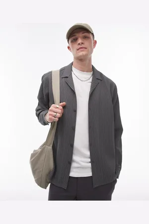 Topman Long sleeve regular fit camp collar plisse shirt in charcoal