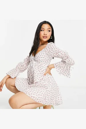 EVER NEW Sweetheart tiered romantic sleeve mini dress in ditsy floral